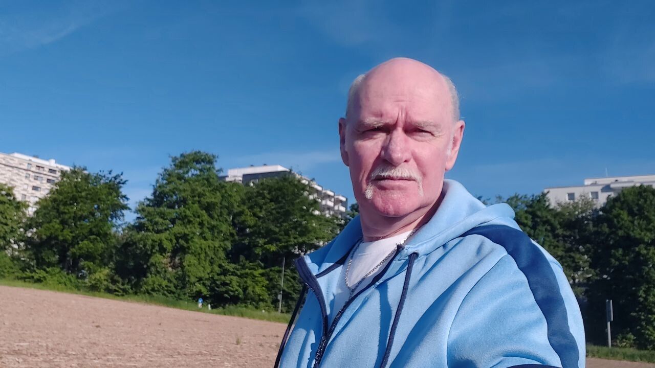  51907997  Vladislaw, 60 ,    Velbert