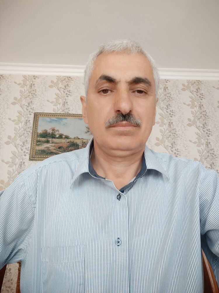  20133537  Abulfat, 62 ,    