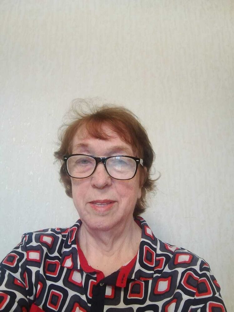  53372737  Nina, 76 ,    