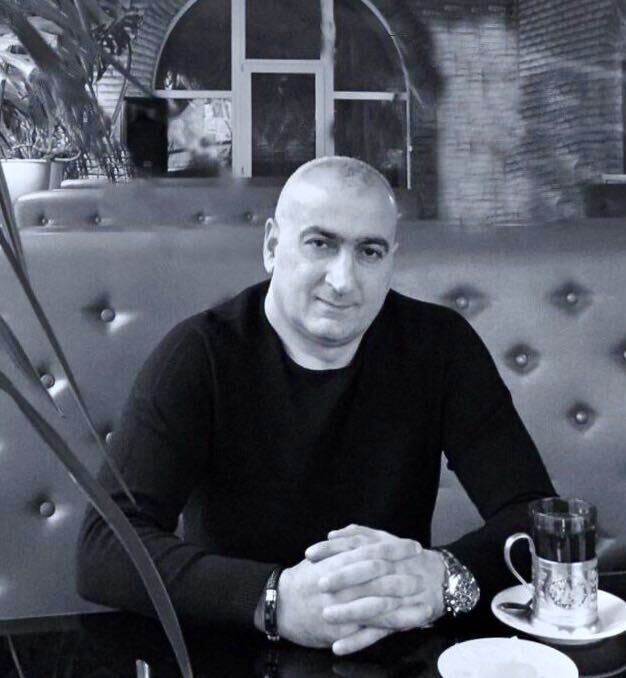  37742247  , 47 ,    --