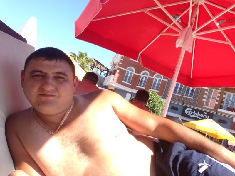  4835987  Ramazan, 41 ,    