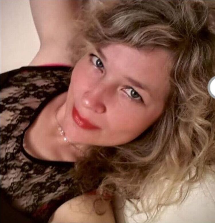  ,   Lora, 55 ,     , c 