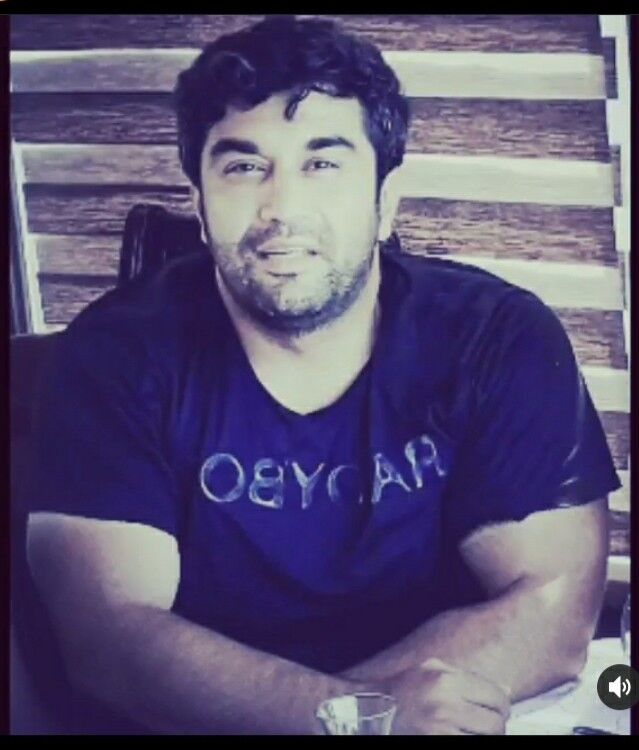  18697827  Ruslan, 38 ,    