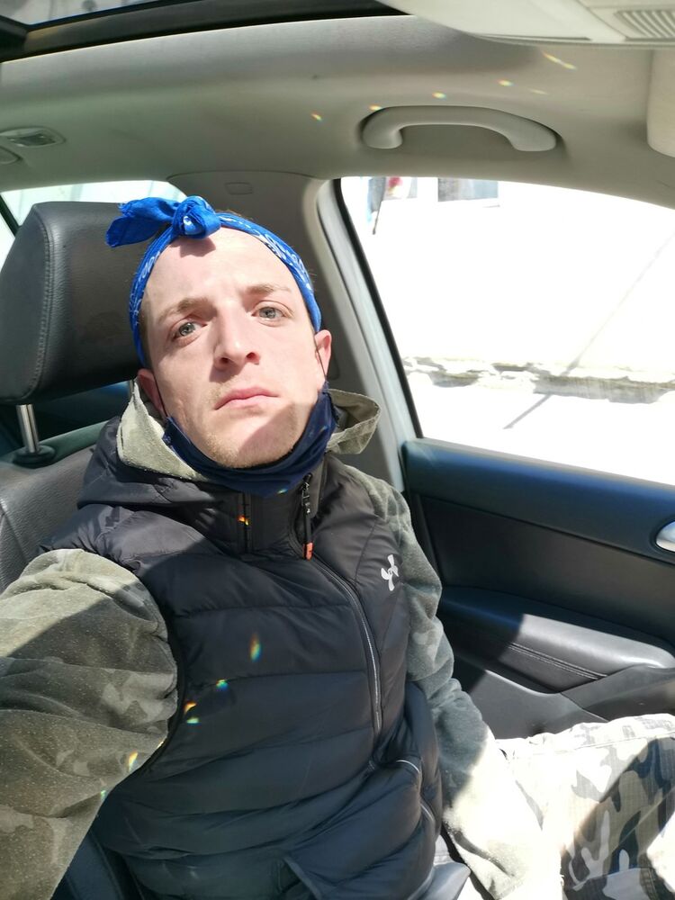  19602837  Moqalaqe, 35 ,    