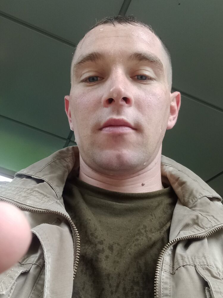  ,   Anatoly, 35 ,   ,   , c 
