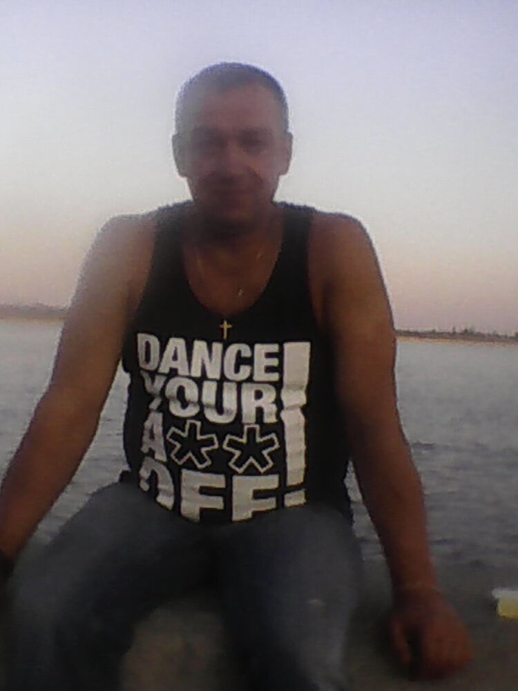  40239987  Alexi, 50 ,    