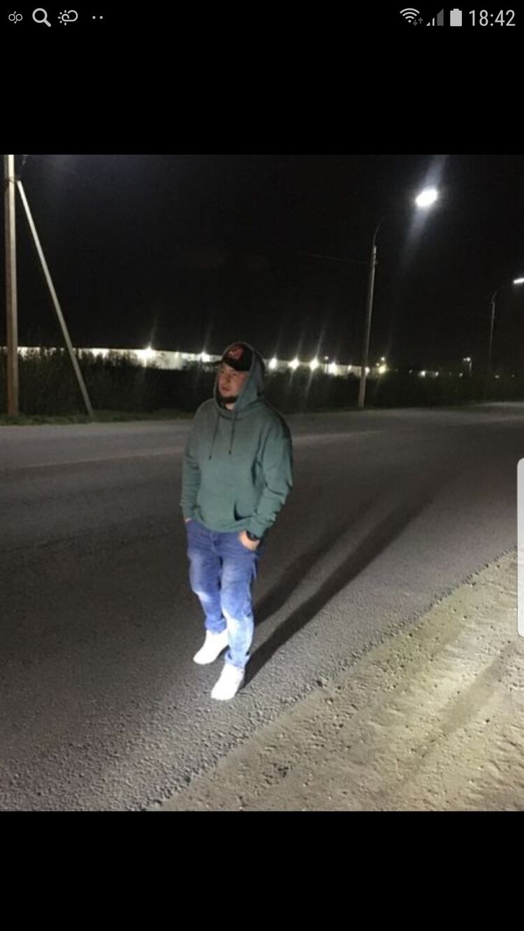  31628147  , 34 ,    