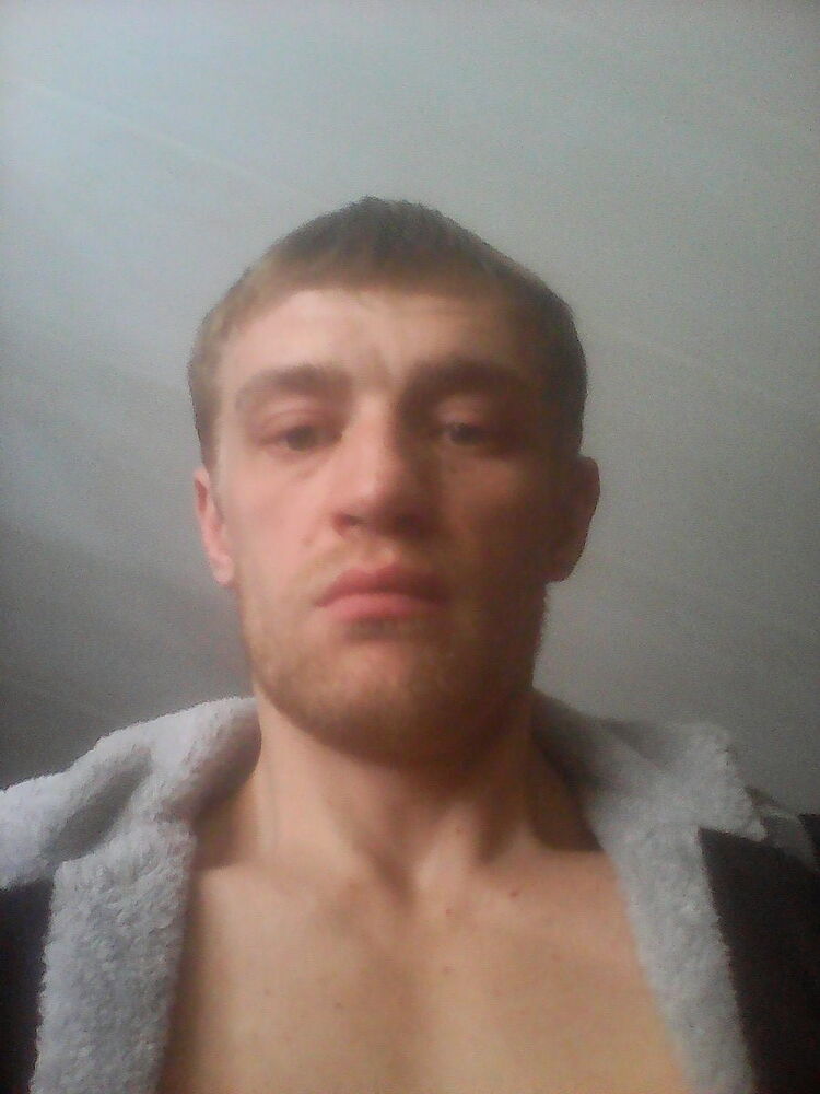  9017147  Alex, 44 ,    