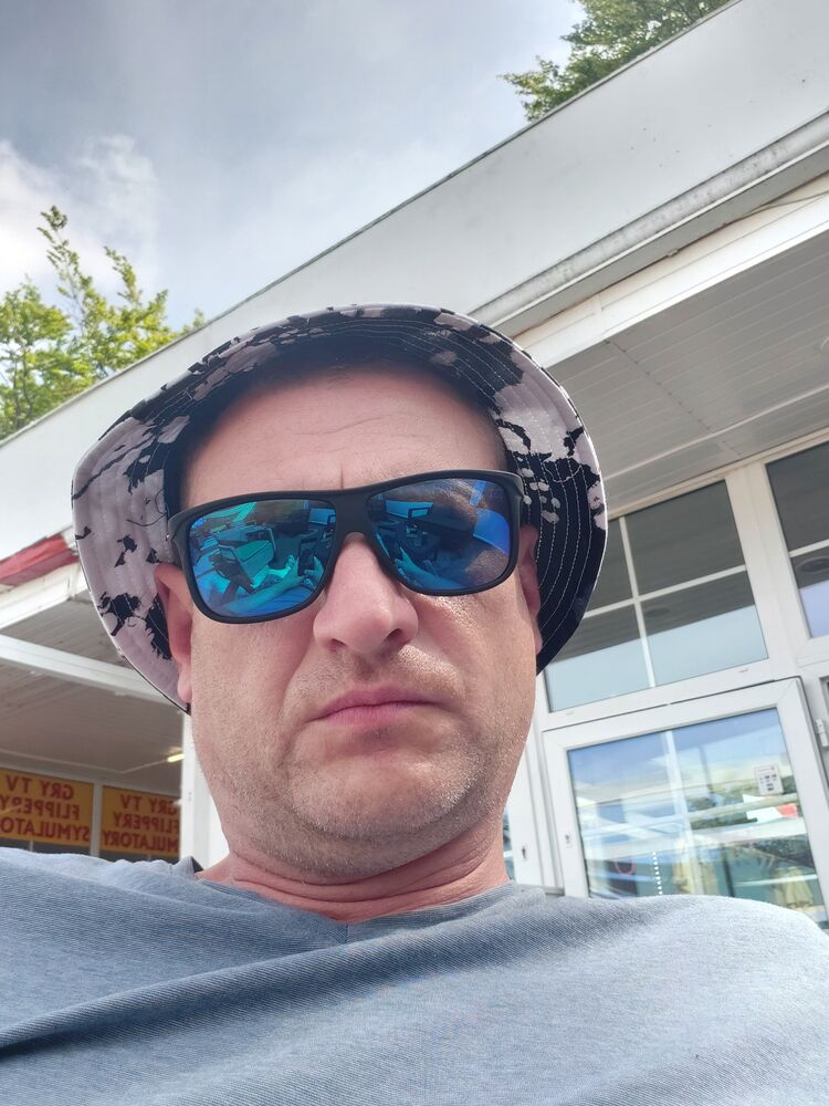  Posen,   Kostiantyn, 43 ,   ,   