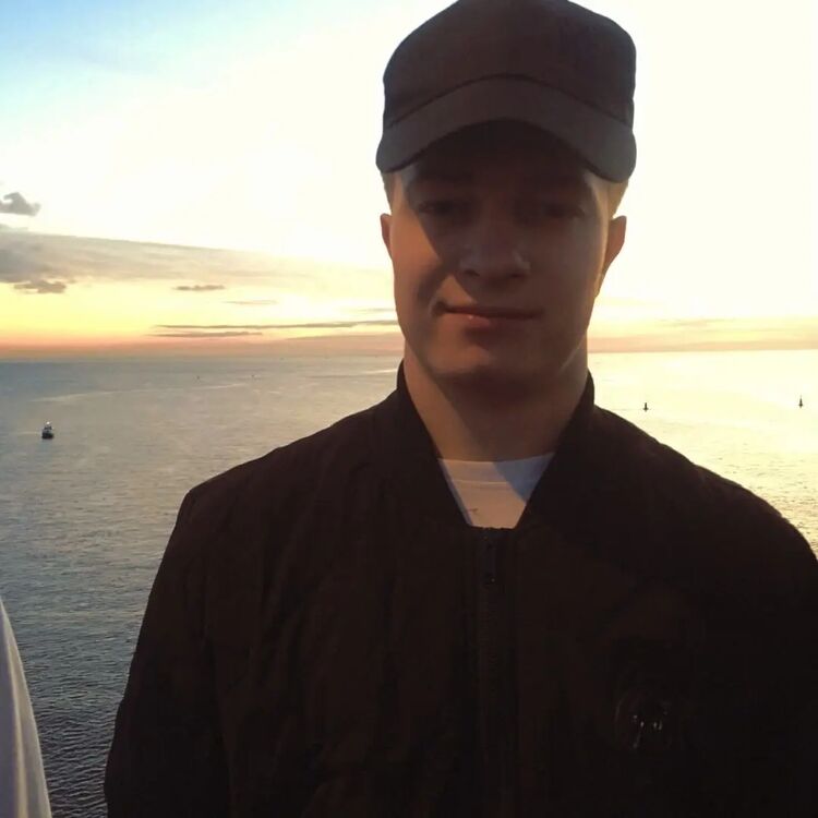 ���������� ������ ��������, ���� ����� Artyom, 25 ���, ������������ ��� ������, c�������� ���������, ���������