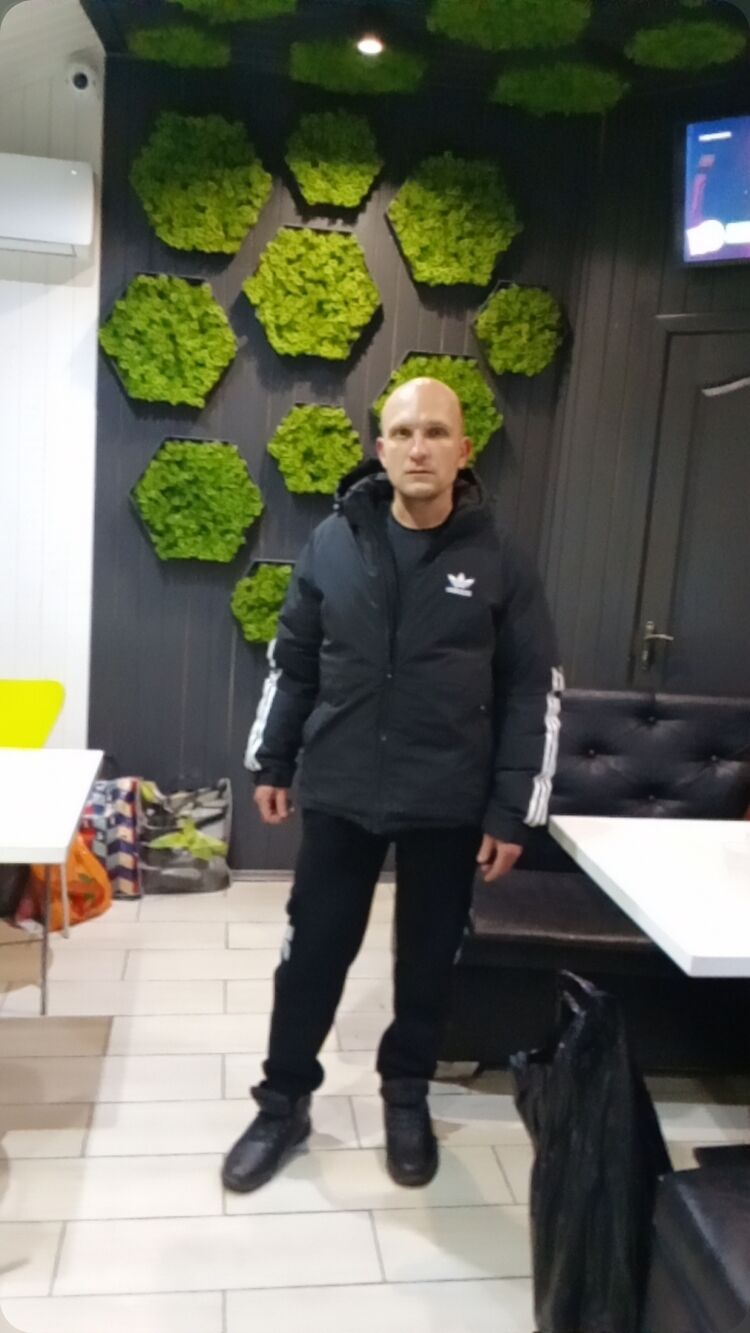  48347207  , 37 ,    