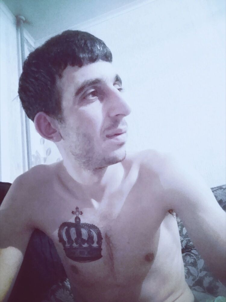  44731447  , 33 ,    