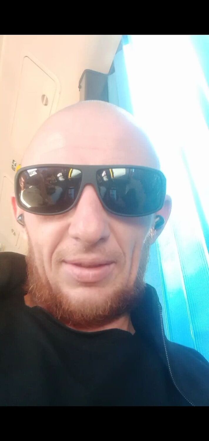  34404047  , 35 ,    