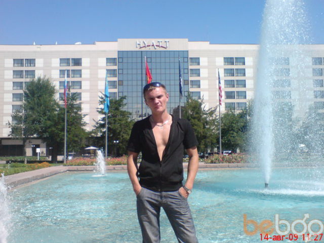  1254707  Maks88, 36 ,    