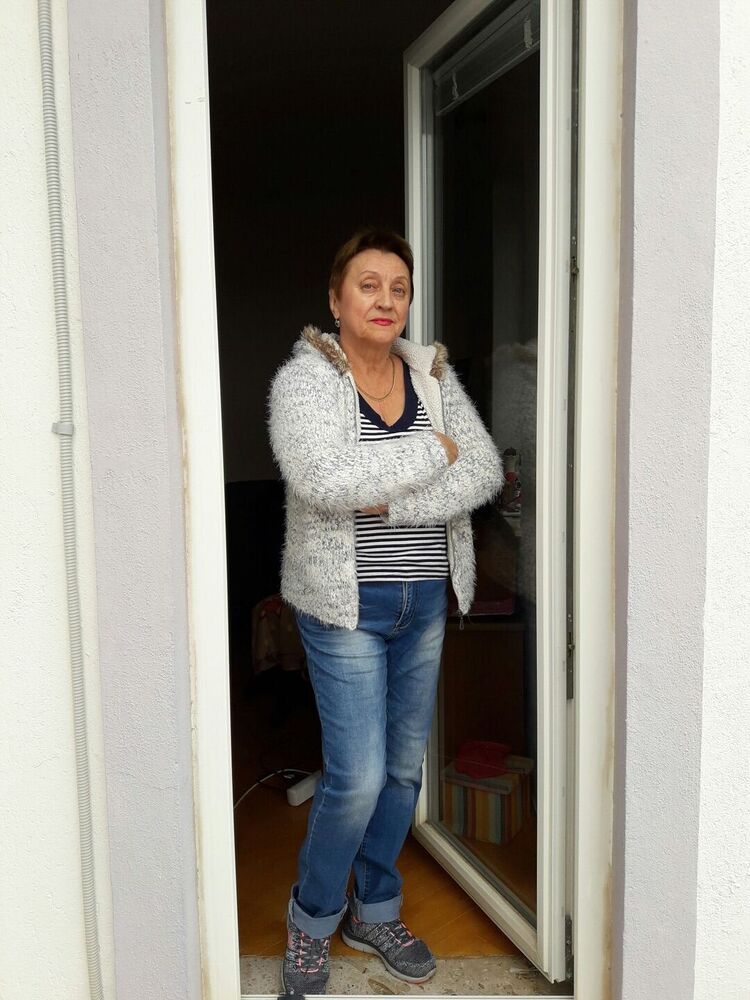  26751637  , 73 ,    