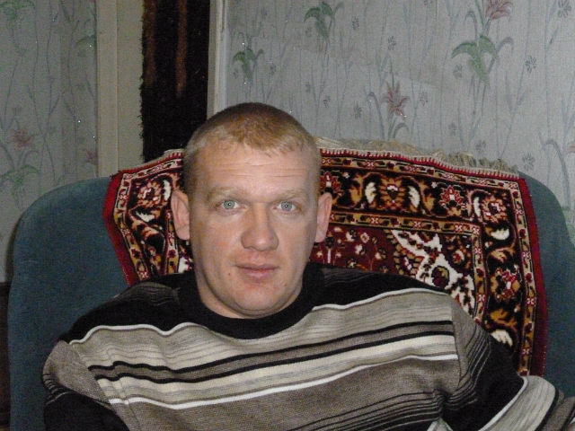  ,   Andrei, 42 ,   ,   , c 