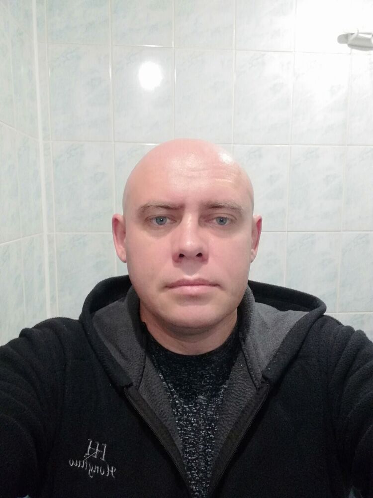  22689347  , 45 ,    