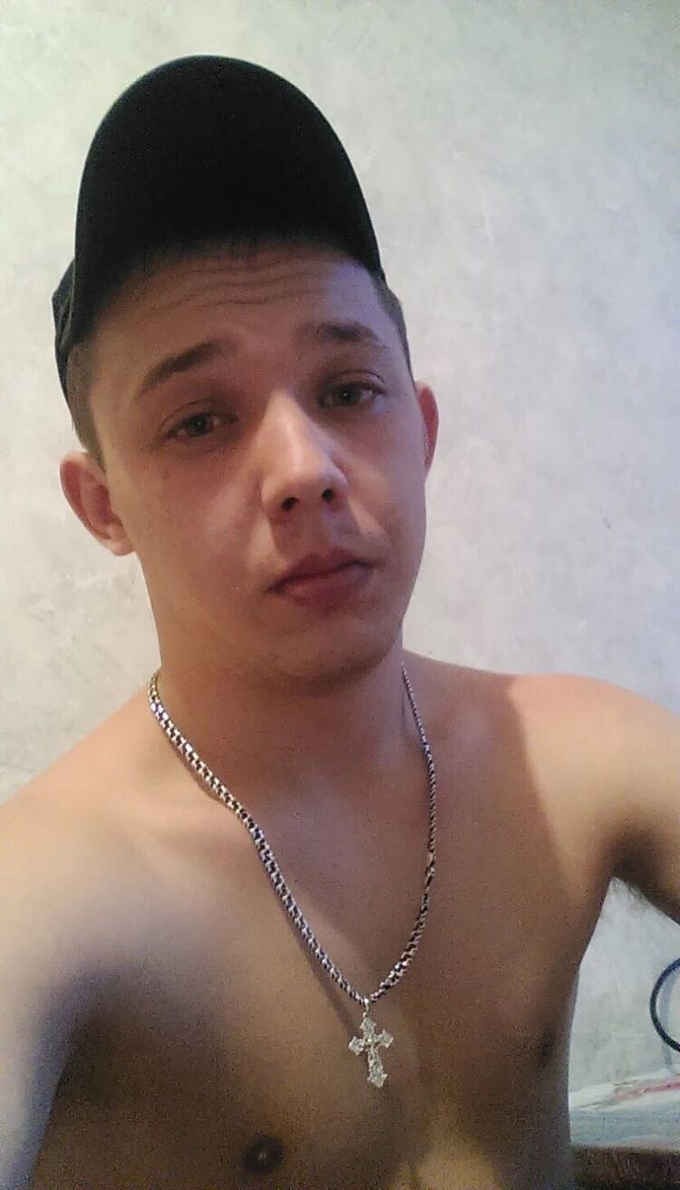  32581507  , 28 ,    