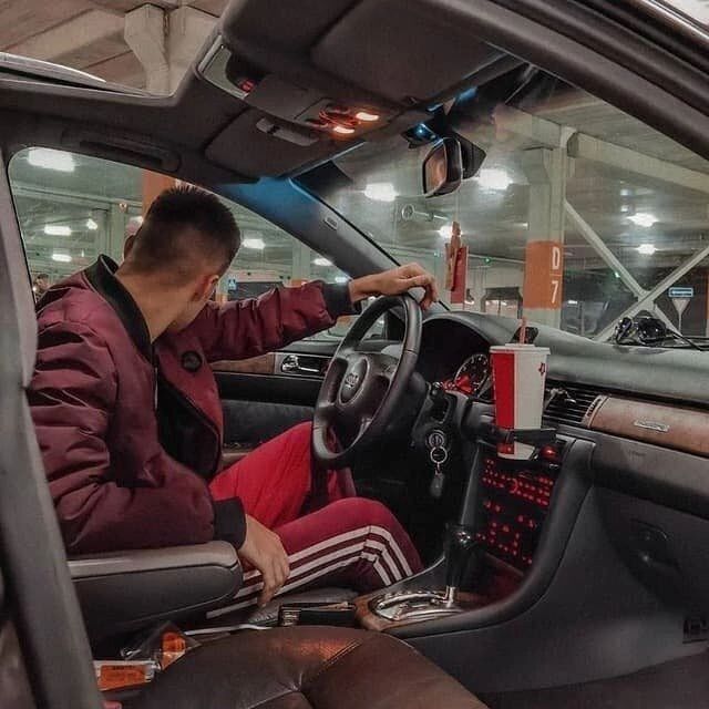  32399247  , 27 ,    