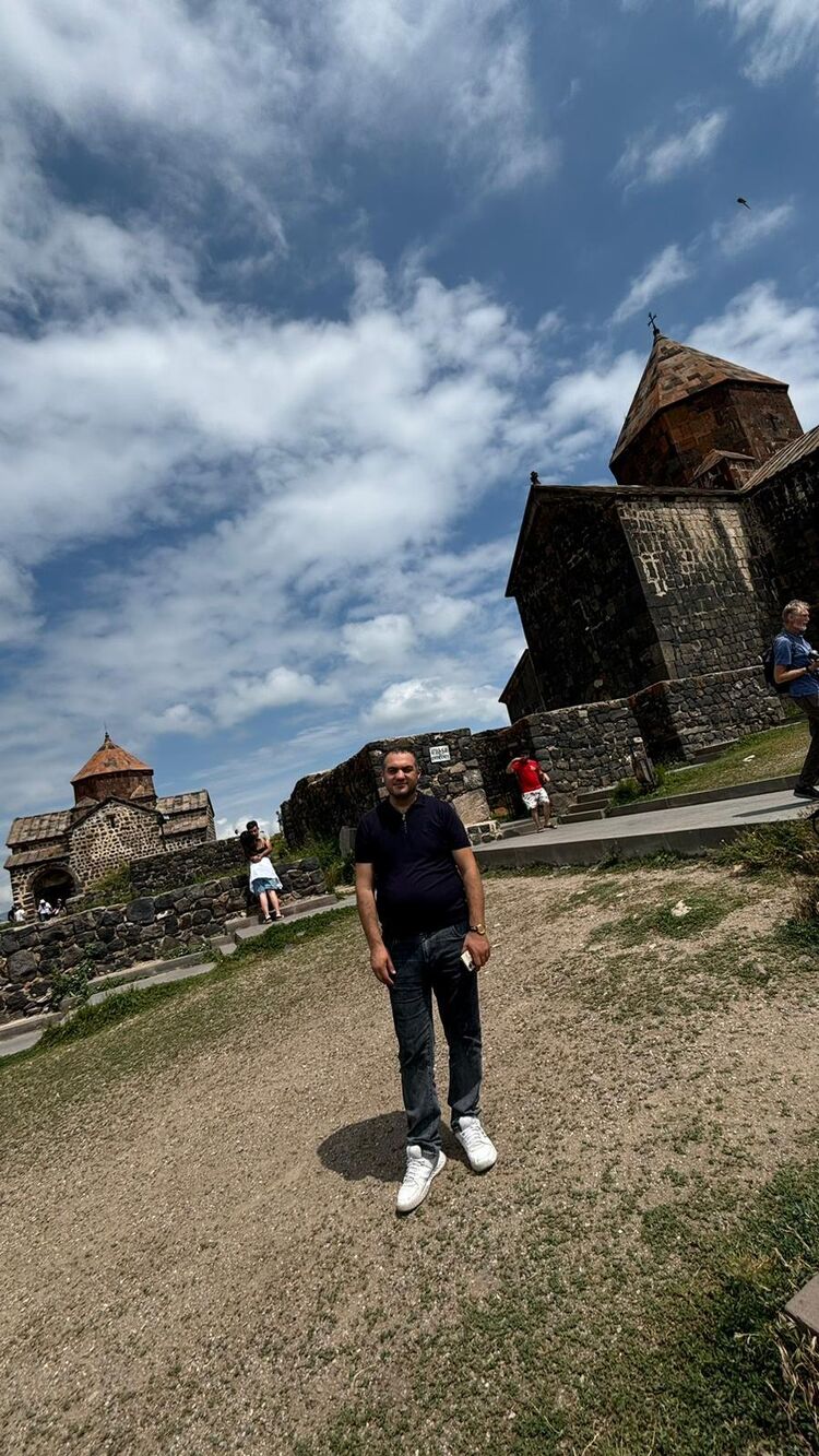 ���� 44752437 ������� Yan, 35 ���, ���� ���������� � �������