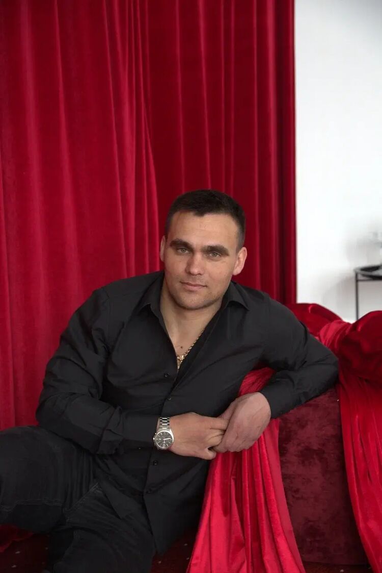  ,   Ruslan, 29 ,   ,   , c 