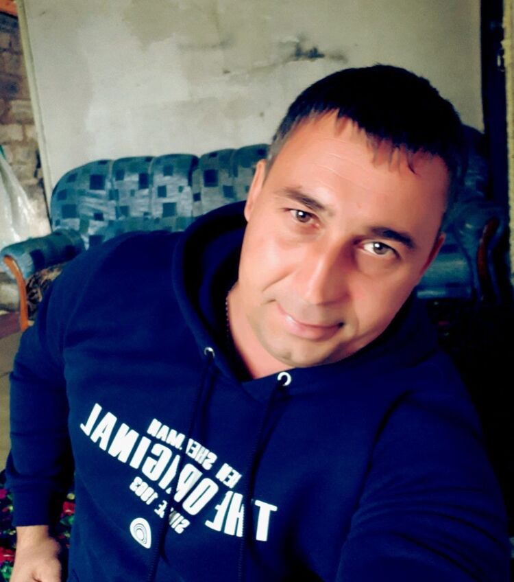  ,   Vadim, 44 ,   ,   , c 