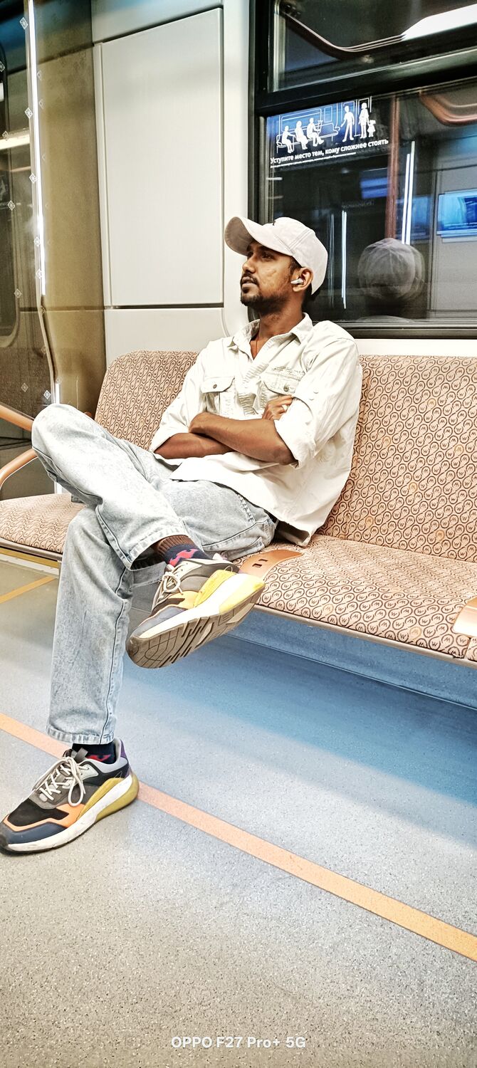  53319707  UDAYKUMAR, 25 ,    Hyderabad
