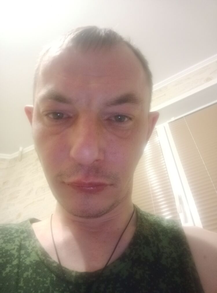 49366827  , 37 ,    