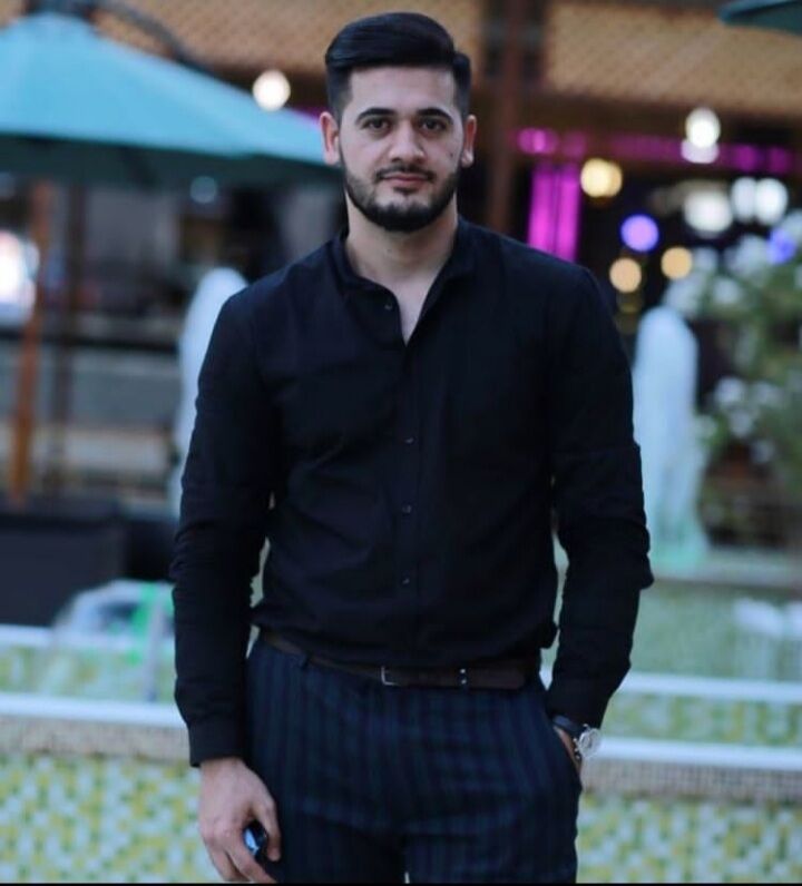  ,   Denis, 28 ,   ,   , c , 