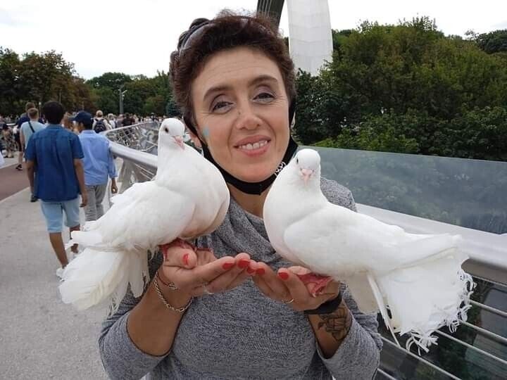  ,   Viktoria, 42 ,   c , 