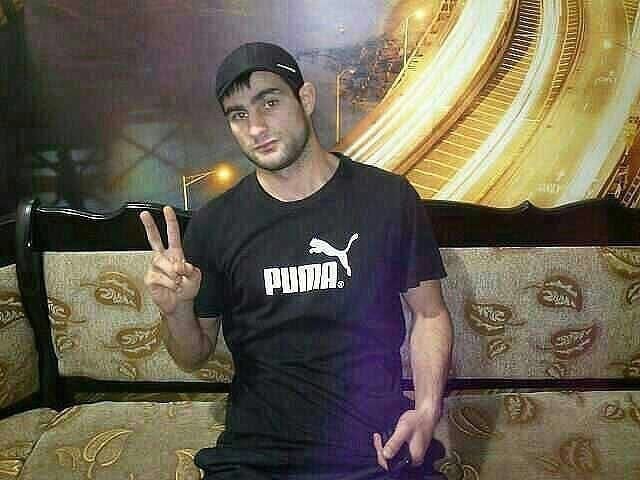  9885137  Aslan, 37 ,    