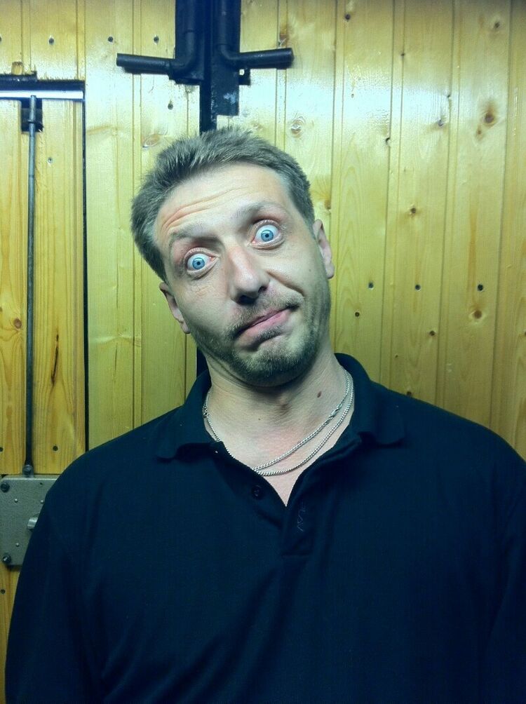  15514907  NikolaY, 47 ,    