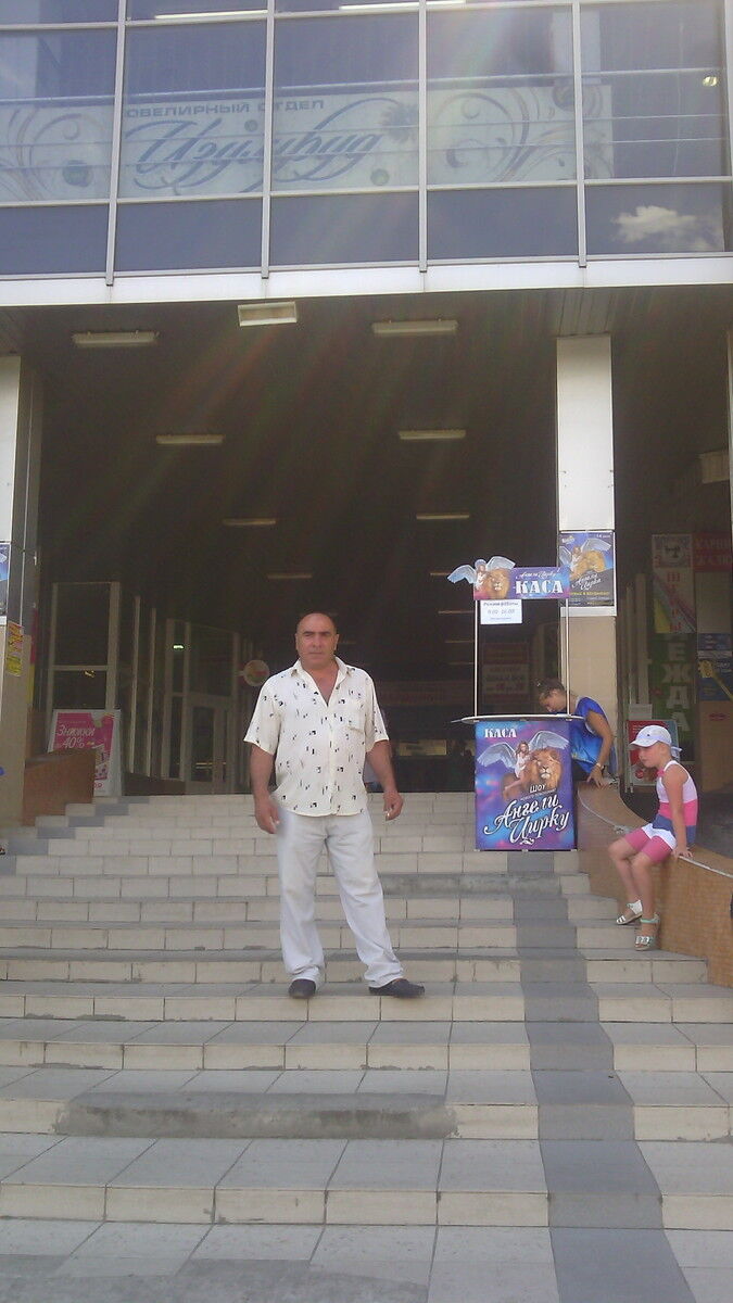  11264777  Asim, 58 ,    