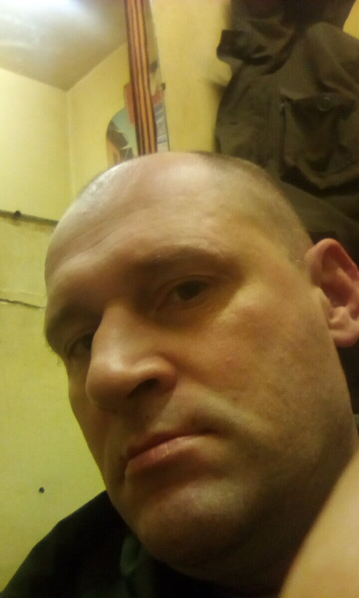  21729187  , 44 ,    