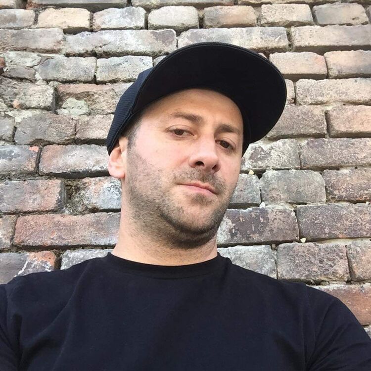 ���� 31473817 ������� Guram, 42 ����, ���� ���������� � �������