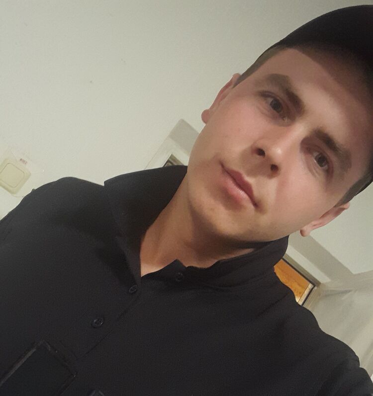  47182567  , 25 ,    