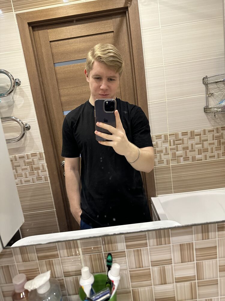  39818317  , 21 ,    -