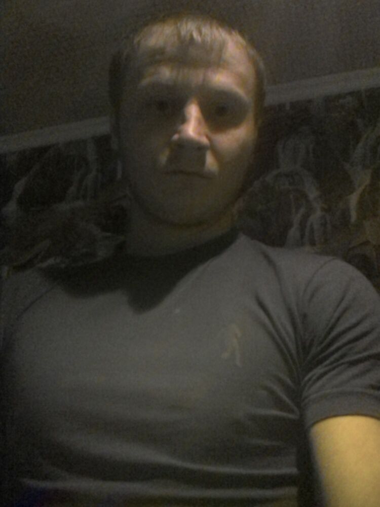  11645737  Vali, 32 ,    