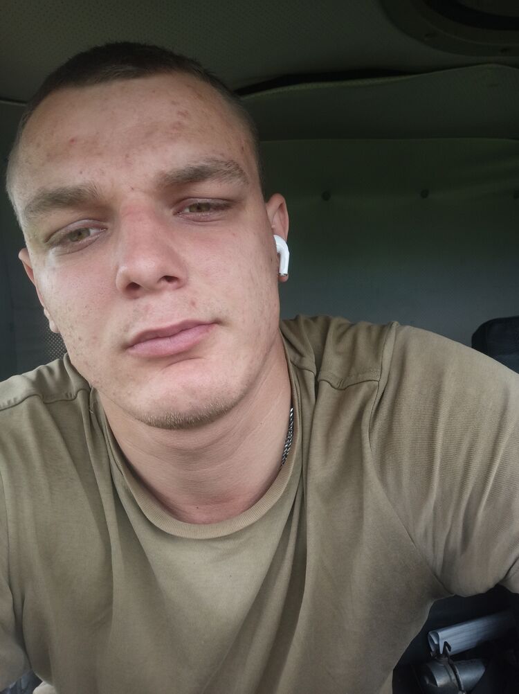 43061757  , 21 ,    