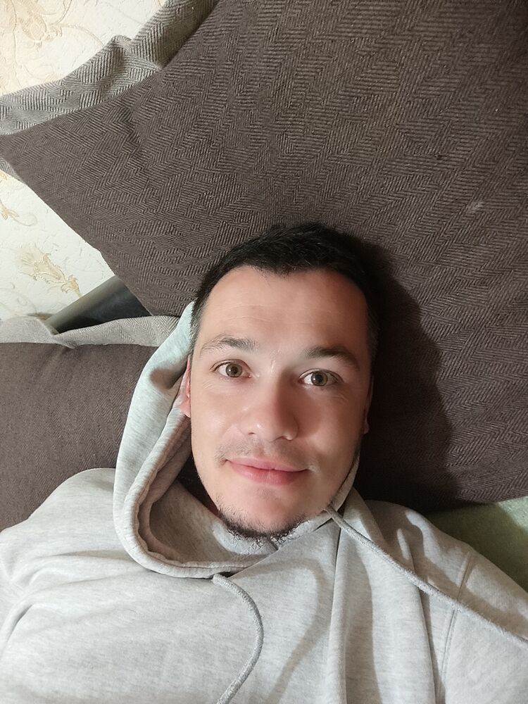  34931267  ARTUR, 33 ,    