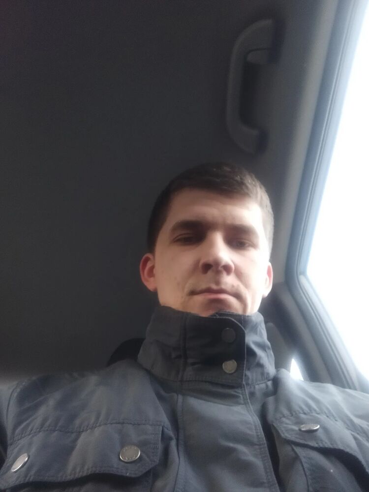  33261387  , 28 ,    