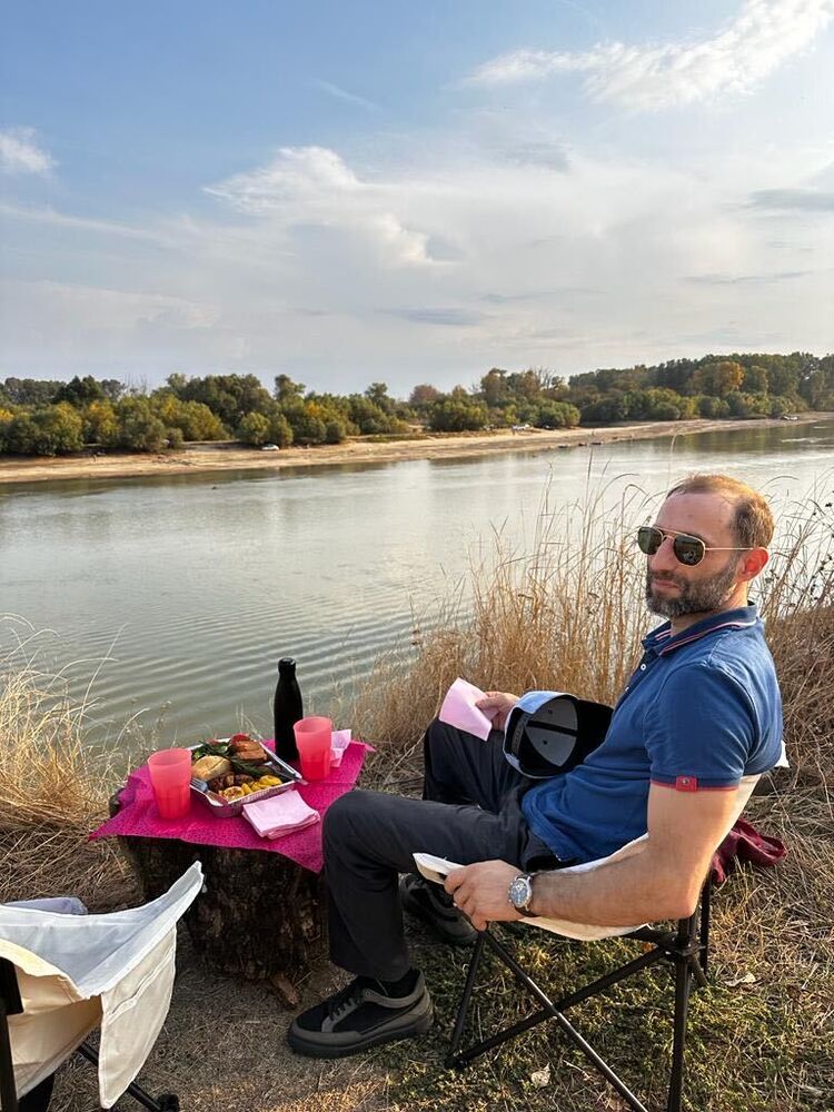 ���� 55179767 ������� Ambardzumyan, 42 ����, ���� ���������� � �������