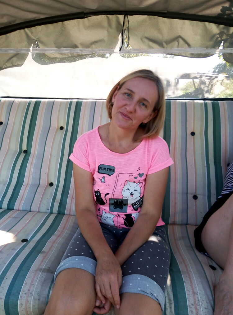  -,   , 44 ,     , c 