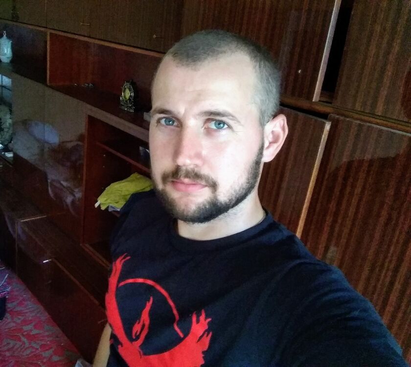  17269047  Ivan, 33 ,    