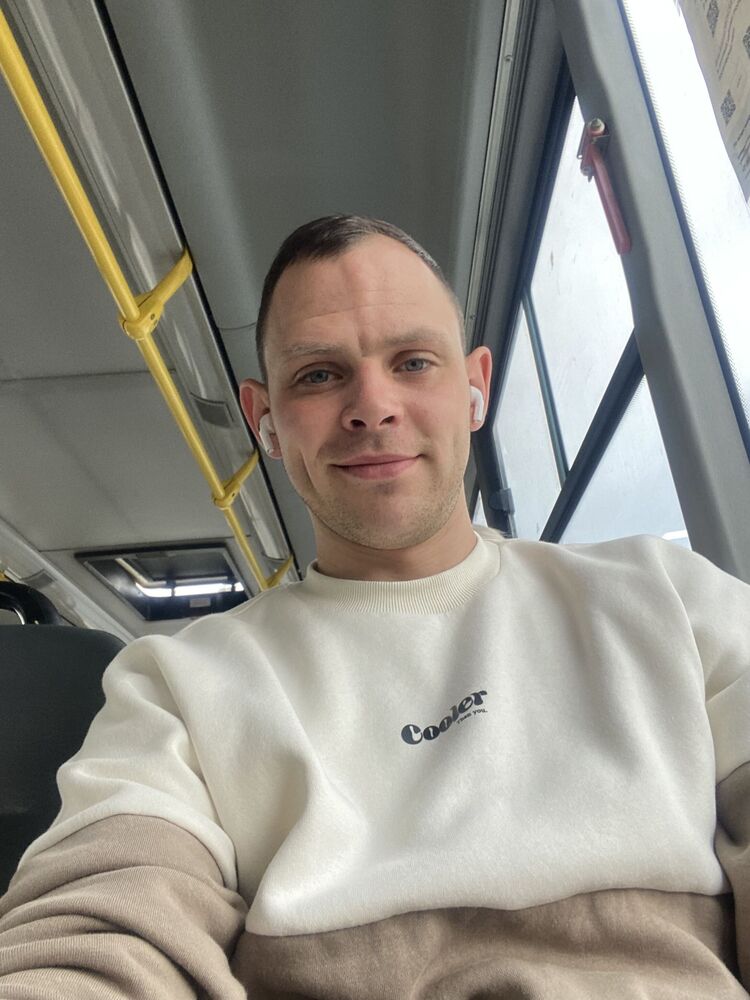  45773307  , 30 ,    