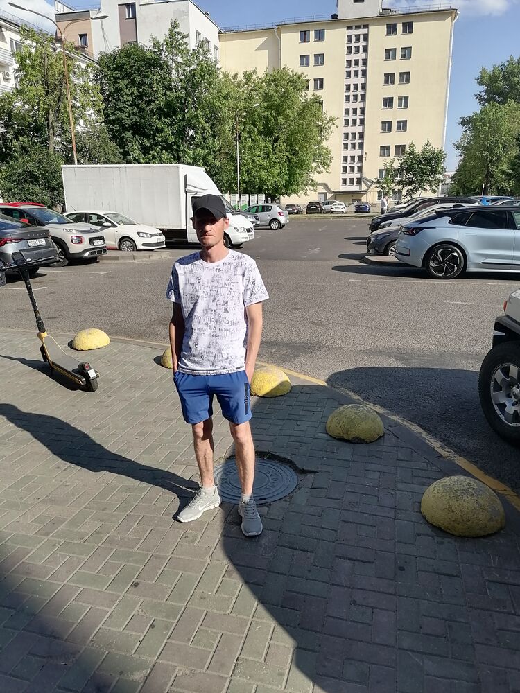 35148057  , 42 ,    