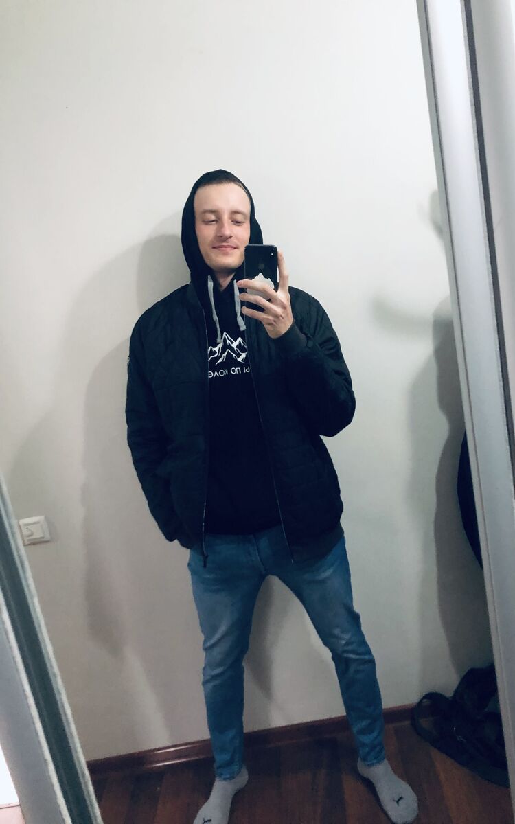  37472827  , 27 ,    