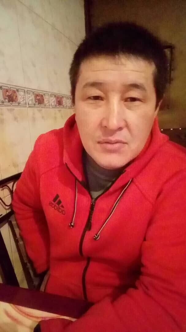  -,   Daniyar, 47 ,   ,   , 
