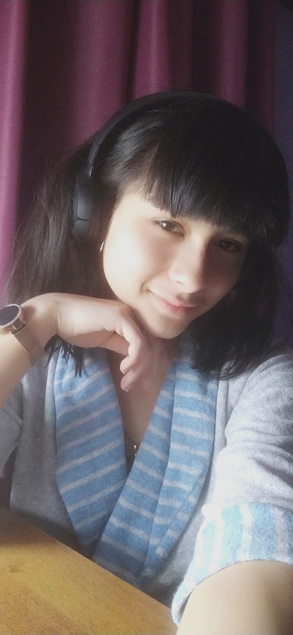  46223837  , 21 ,    