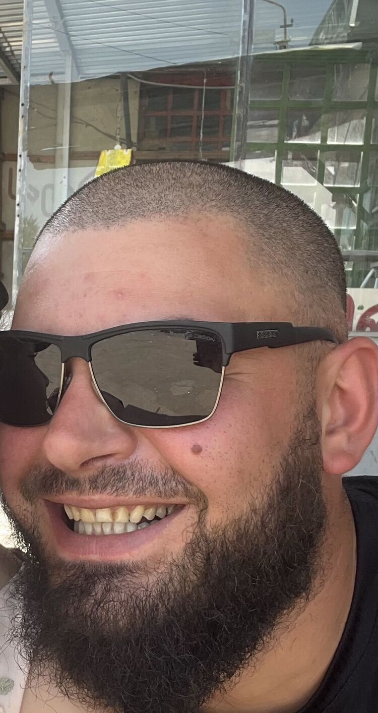  46088947  , 38 ,    